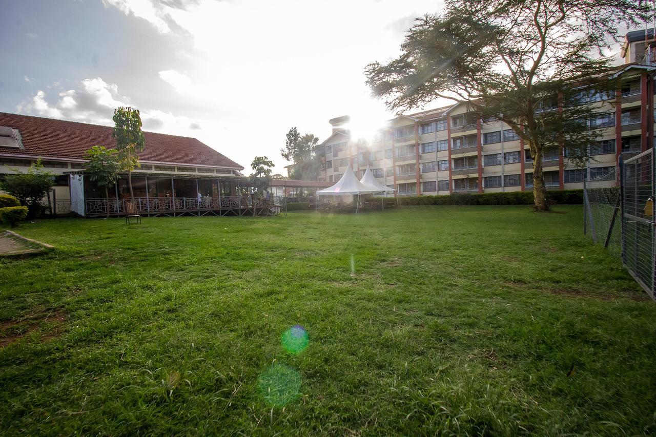 Milele Hotel Nairobi Exterior photo