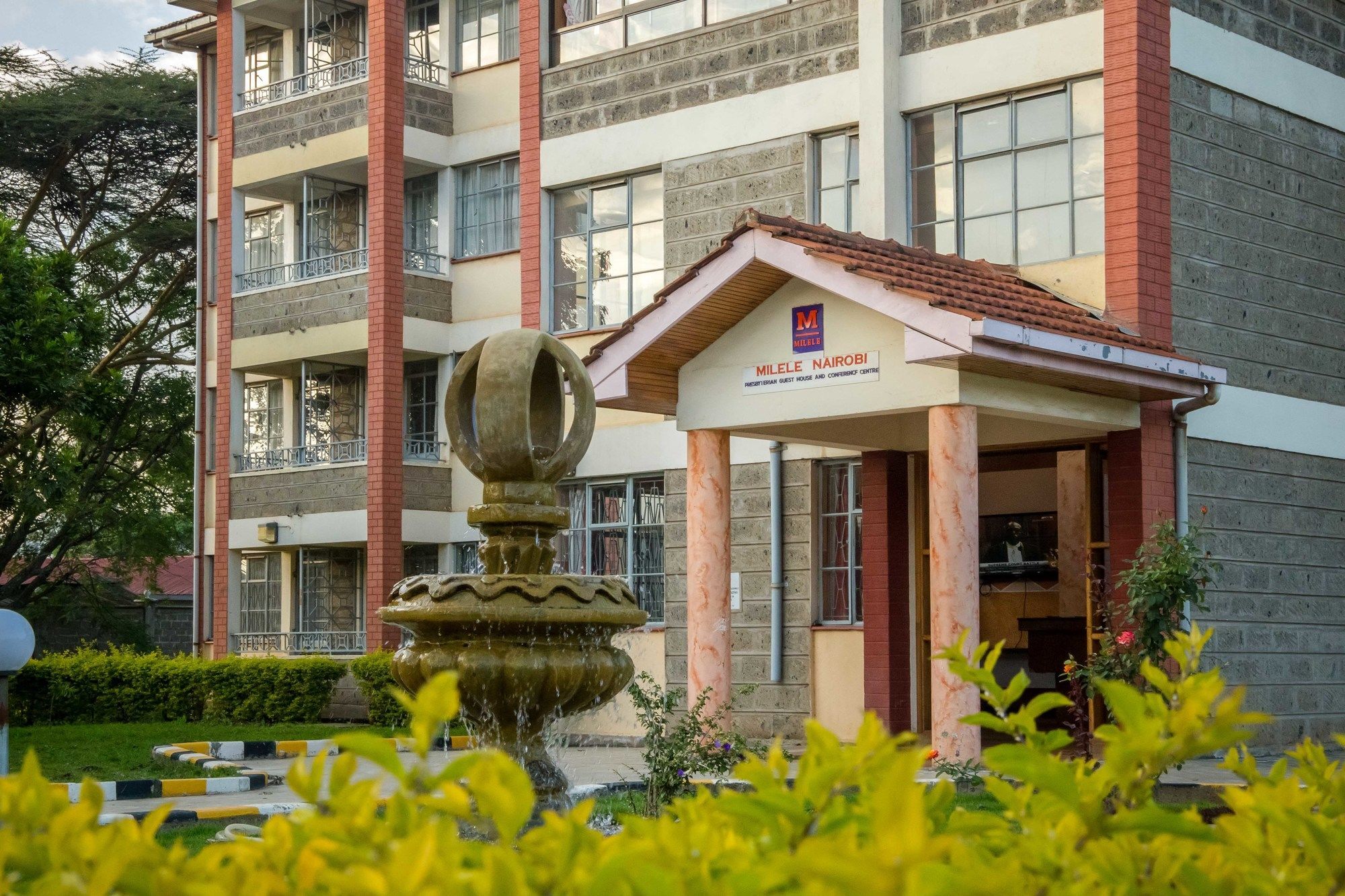 Milele Hotel Nairobi Exterior photo