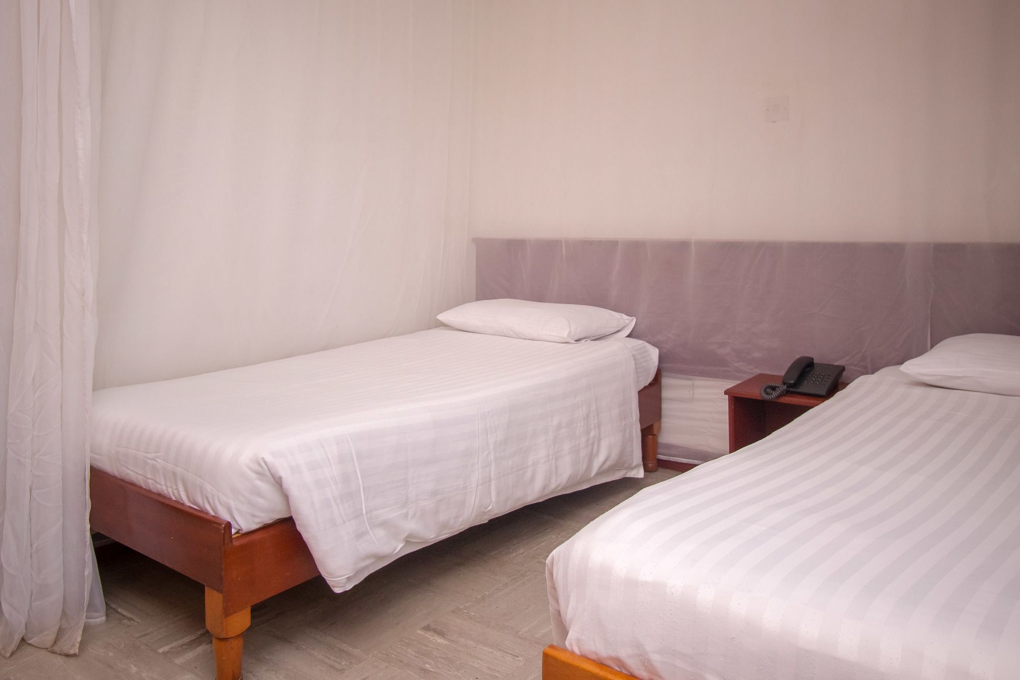 Milele Hotel Nairobi Exterior photo